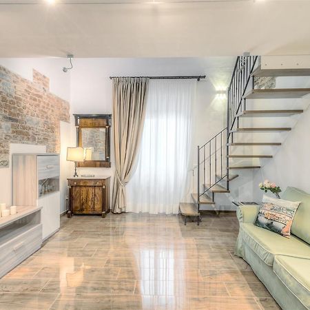 Signoria Elegant Apartment By Mmega Firenze Bagian luar foto